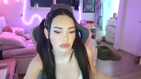 lilbina online show from 10.18.25