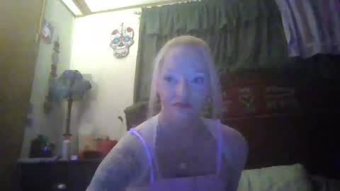 lilbit4u online show from 02.25.25