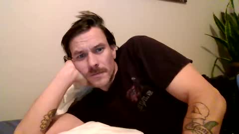 Snapshot of lildeer1980 chatting on 12.24.24 lildeer1980 online show from 12.24.24