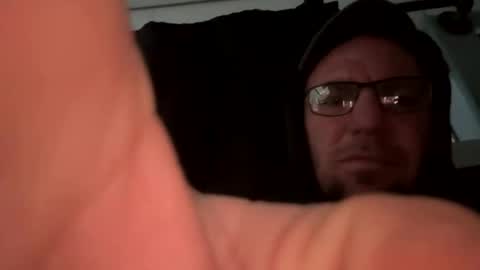 Snapshot of lildog361334 chatting on 12.15.25 lildog361334 online show from 12.15.25