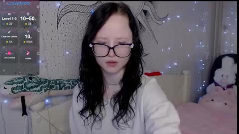 Nika and Lori online show from 01.06.25