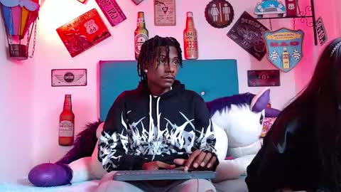 Snapshot of lili_roussi chatting on 10.30.25 lili_roussi online show from 10.30.25