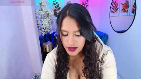 LILI ROUSX  online show from 11.29.25