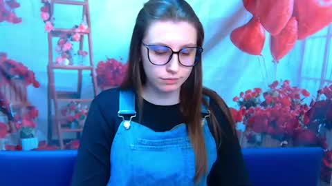 lilianashine online show from 04.19.26