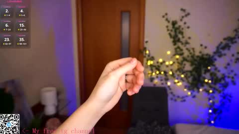 Lilian online show from 12.23.25