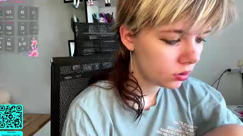 Lilian online show from 03.28.26