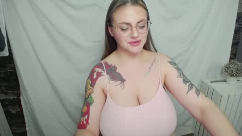 Lilia online show from 01.27.25