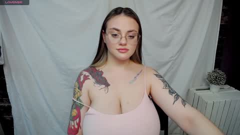 Lilia online show from 01.27.25