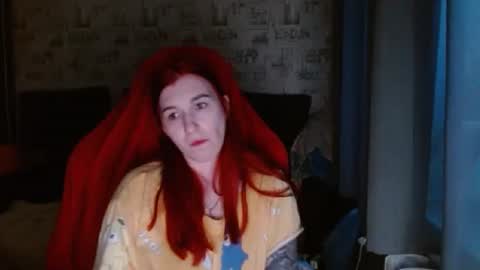 liliawoolf online show from 03.01.25