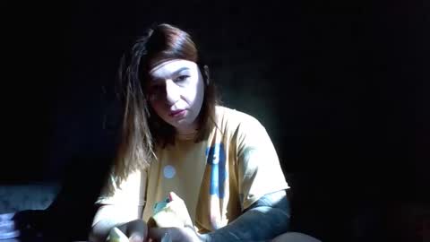 liliawoolf online show from 10.21.25