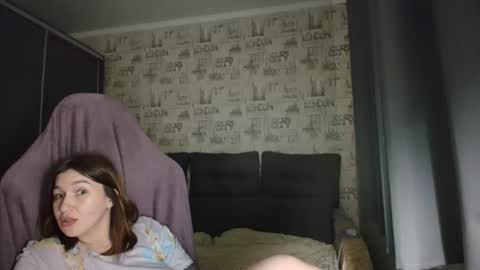 liliawoolf online show from 11.21.25