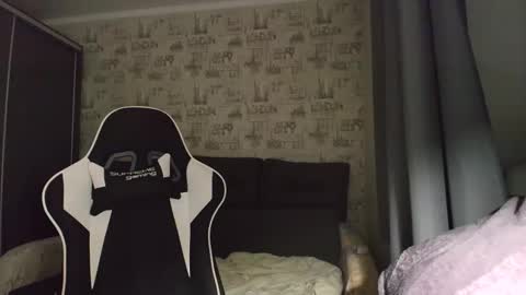 liliawoolf online show from 12.02.25