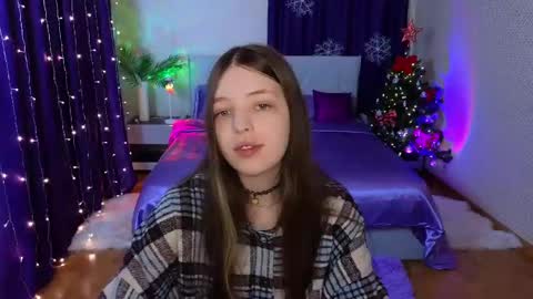Snapshot of lilibakery chatting on 12.16.24 Lili Bakery online show from 12.16.24