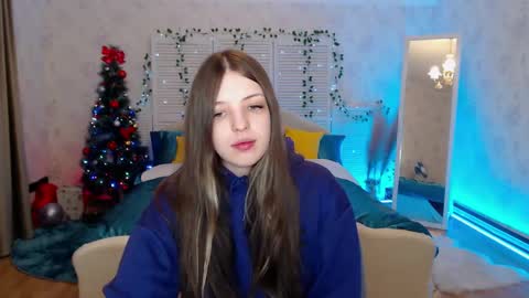 Snapshot of lilibakery chatting on 12.30.24 Lili Bakery online show from 12.30.24