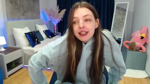 Snapshot of lilibakery chatting on 02.06.25 Lili Bakery online show from 02.06.25