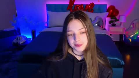 Snapshot of lilibakery chatting on 02.18.25 Lili Bakery online show from 02.18.25