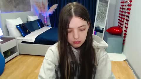 Snapshot of lilibakery chatting on 02.24.25 Lili Bakery online show from 02.24.25