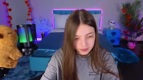 Lili Bakery online show from 10.24.25