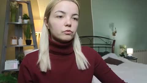 Lilie online show from 02.15.25