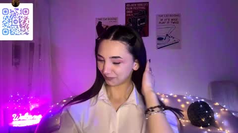 Lina online show from 04.02.26