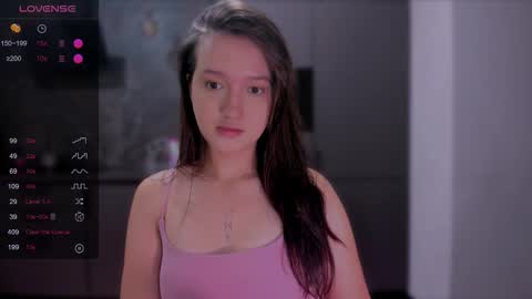 Snapshot of lililaluna chatting on 09.17.25             ...  online show from 09.17.25