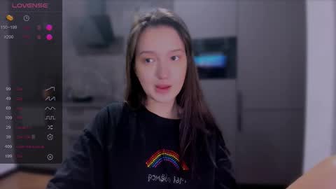 Snapshot of lililaluna chatting on 10.31.25             ...  online show from 10.31.25