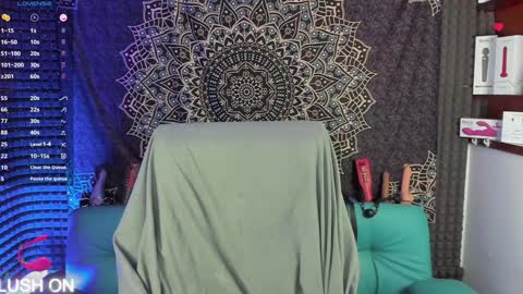 lilit_616_ online show from 01.21.25