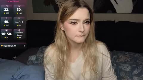 Luna online show from 11.15.25