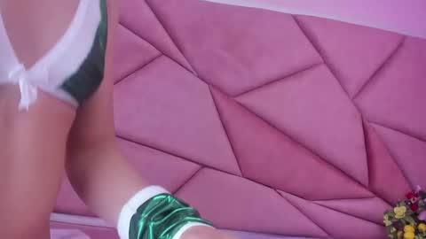 Snapshot of lilith_cooper20 chatting on 12.01.24 lilith cooper20 online show from 12.01.24