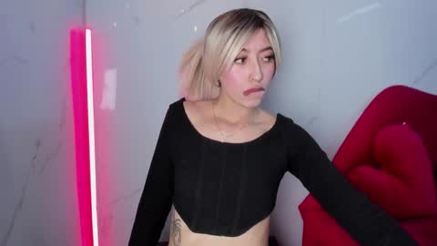 Snapshot of lilith_cooper20 chatting on 09.25.25 lilith cooper20 online show from 09.25.25