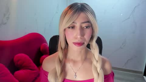 Snapshot of lilith_cooper20 chatting on 11.20.25 lilith cooper20 online show from 11.20.25