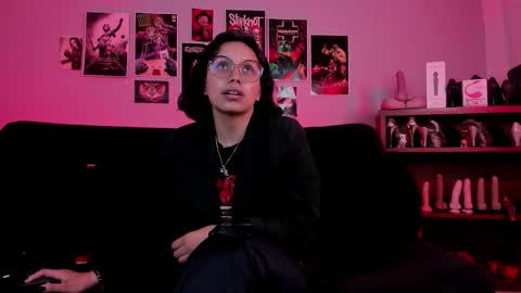 Snapshot of lilith_deveraux_ chatting on 10.26.25 MISTRESS LILITH online show from 10.26.25