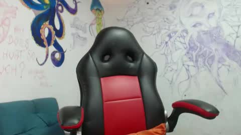 Snapshot of lilith_evil7 chatting on 02.20.26 lilith_evil7 online show from 02.20.26