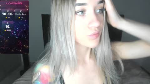 Snapshot of lilith_parker chatting on 02.01.25 Lilith Parker online show from 02.01.25