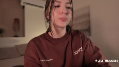 Snapshot of lilith_sage_ chatting on 10.28.25 lilith_sage_ online show from 10.28.25