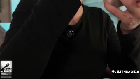 Snapshot of lilith_sage_ chatting on 11.27.25 lilith_sage_ online show from 11.27.25