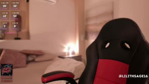 Snapshot of lilith_sage_ chatting on 01.13.26 lilith_sage_ online show from 01.13.26