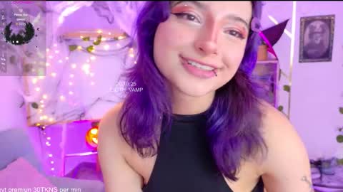 Snapshot of lilith_vamp chatting on 10.27.25 LILITH 200 LIKES Thursday Clown Costume M online show from 10.27.25