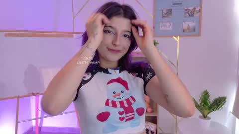 Snapshot of lilith_vamp chatting on 12.01.25 LILITH 200 LIKES Thursday Clown Costume M online show from 12.01.25