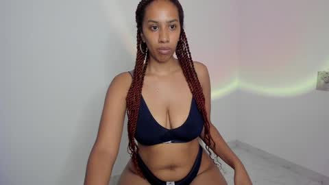Snapshot of lilith_vision chatting on 12.28.24 Alejandra online show from 12.28.24
