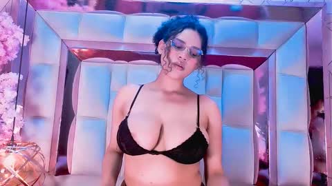    online show from 01.12.26