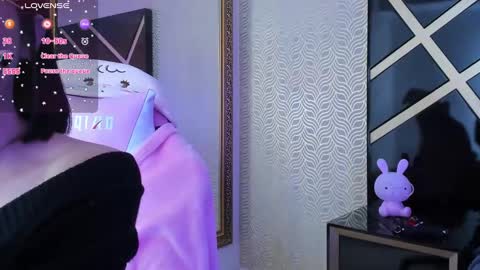 Snapshot of lilithcary chatting on 12.14.24 Lilith online show from 12.14.24