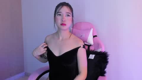 Snapshot of lilithcary chatting on 02.19.25 Lilith online show from 02.19.25