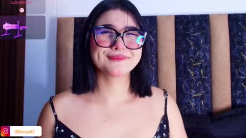 lilithnyx_x online show from 05.18.26