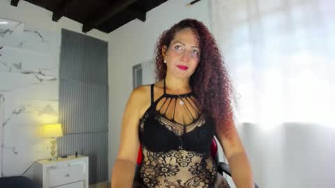 lilithphillis1 online show from 12.14.25