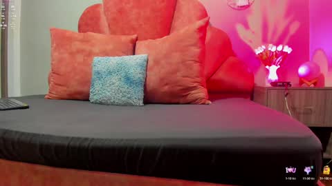 Snapshot of lilithsmith__ chatting on 02.01.25 lilithsmith__ online show from 02.01.25