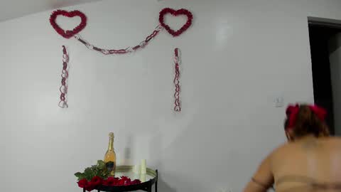 Snapshot of lilithsmith__ chatting on 02.14.25 lilithsmith__ online show from 02.14.25
