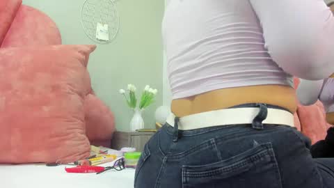 Snapshot of lilithsmith__ chatting on 02.15.25 lilithsmith__ online show from 02.15.25