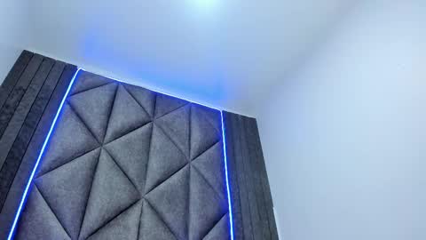 Snapshot of lilithsmith__ chatting on 02.18.25 lilithsmith__ online show from 02.18.25