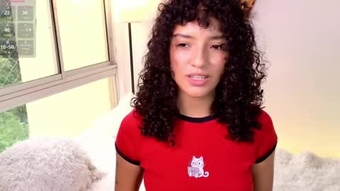 Snapshot of lilithsteinberg chatting on 06.06.26 jessi 3 online show from 06.06.26